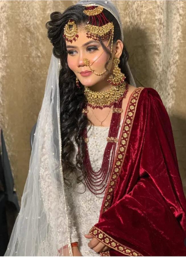 best makeup and mehendi artist